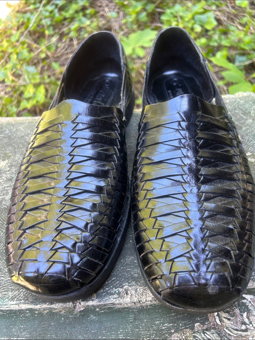 Like New Sunsteps Black Hand Woven Men Leather huarache sandals/fisherman shoes